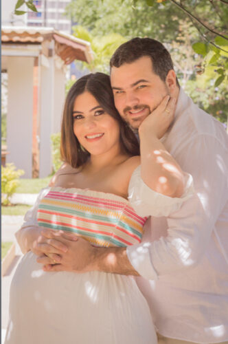 Foto de gestante ao ar livre