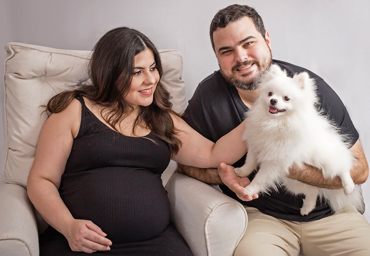 Fotografia de gestante com cão